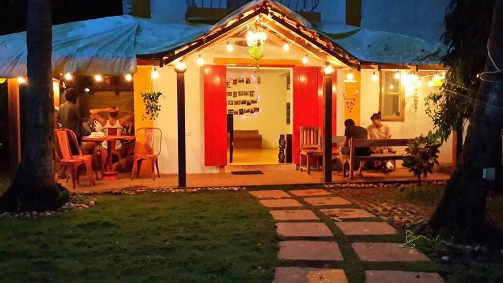 Red Door Hostel Andzsuna Kültér fotó