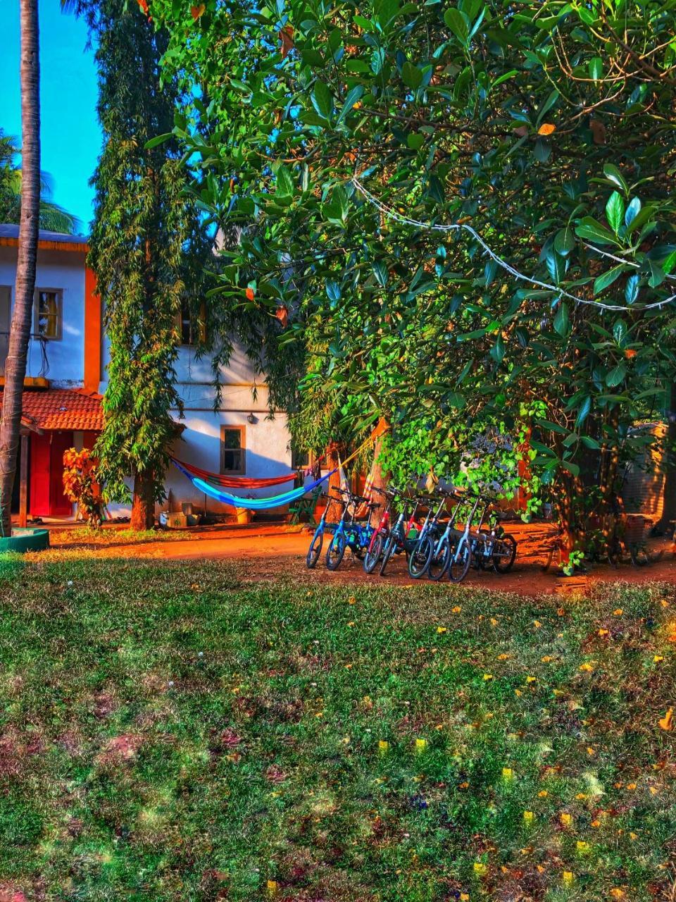Red Door Hostel Andzsuna Kültér fotó